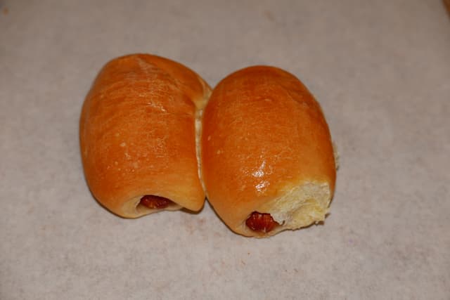 Sausage Roll (1 pc)